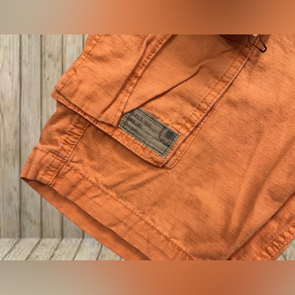 Levi’s Cargo Shorts Youth Size 14 Reg Orange Boys With Pockets - Picture 2 of 5